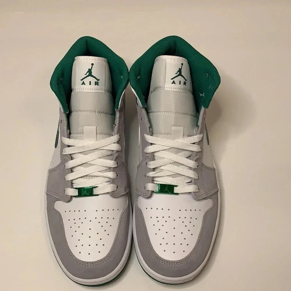 Air Jordan 1 Mid Sneakers PINE GREEN GREY - Picture 5 of 10